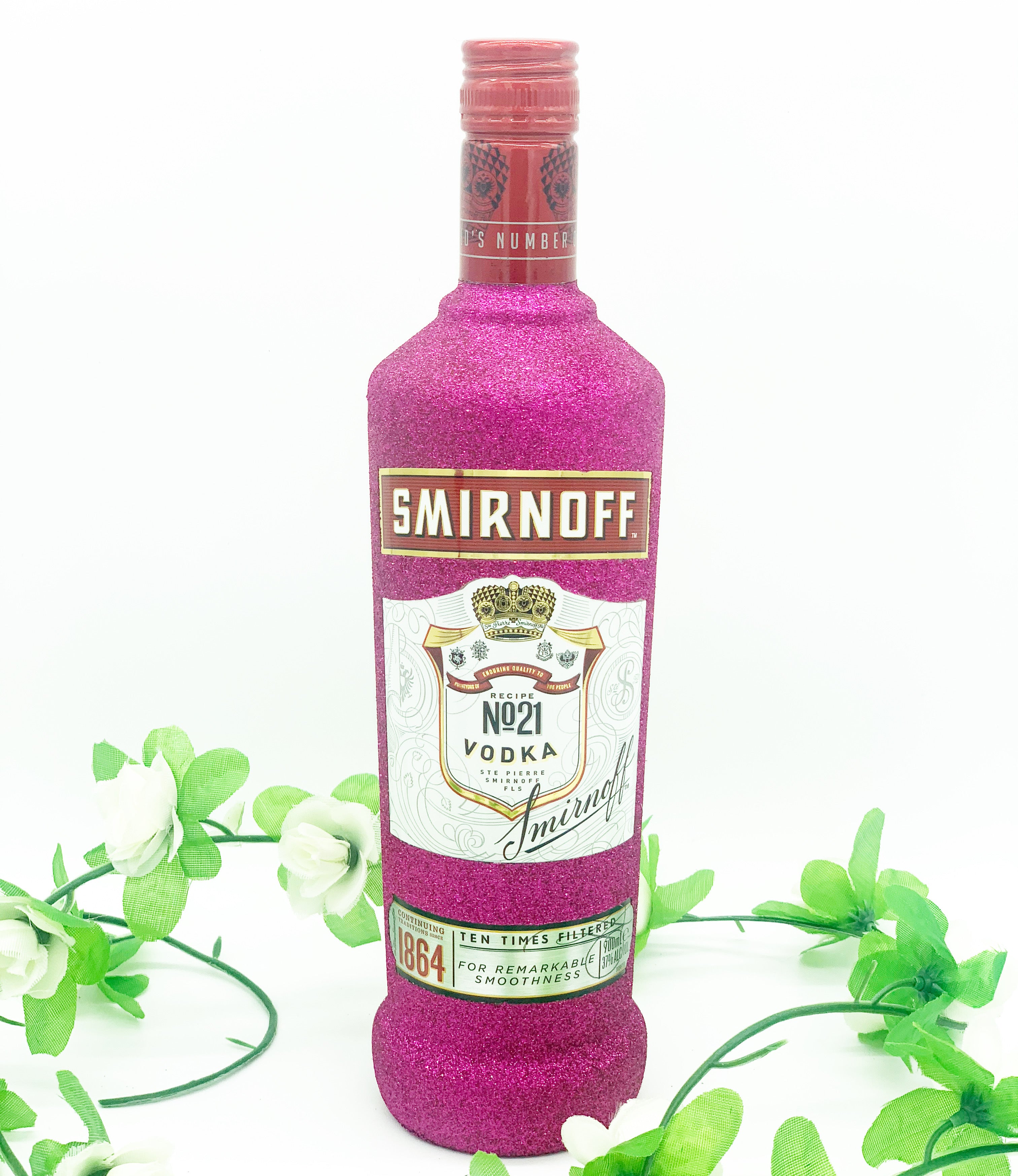 700ml Smirnoff + Shot Glass