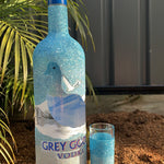 700ml Grey Goose + Shot Glass